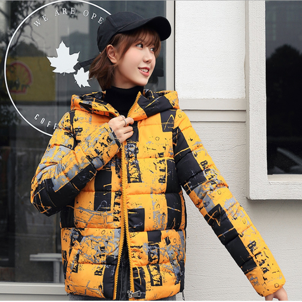 

2019 winter new ins korean style cotton short thick down female student overcoat loose camouflage warm comfortable cool jacket, Black