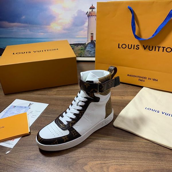 

new luxury women's men's casual jogging shoes three australian fashion design couple shoes platform high-classic pattern hre, Black