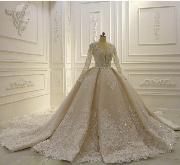 Элегантные бальные платья свадебные платья хрустальные жемчужины с бисером V -шея с длинным рукавом поезда свадебные платья на заказ.
