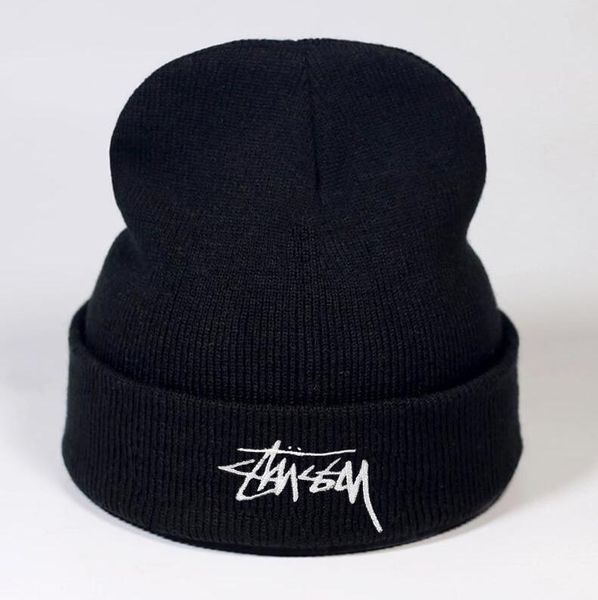 

hight quality man women autumn winter beanie cap casual knitted sports cap ski gorro ugea warm designer wool knit hat skull caps 814, Blue;gray