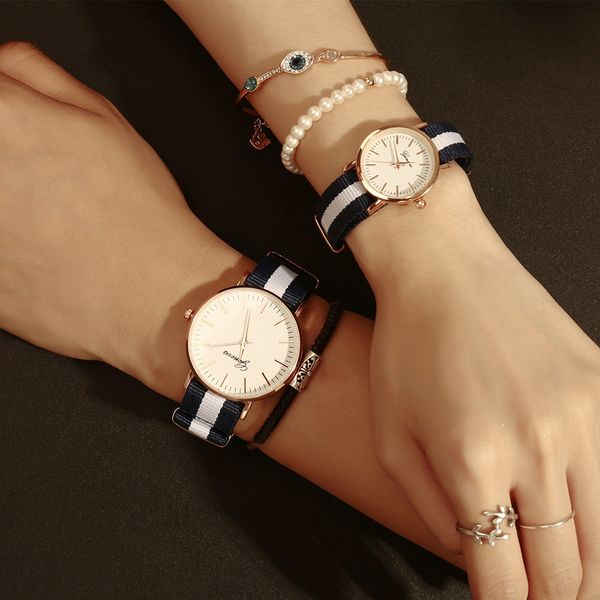 Neueste Paar Sport dünne Handgelenk Leinwand Quarz Kleid Armbanduhren Mode Männer Frauen Unisex Genf Platin Nylon Stoff Uhr als Geschenk