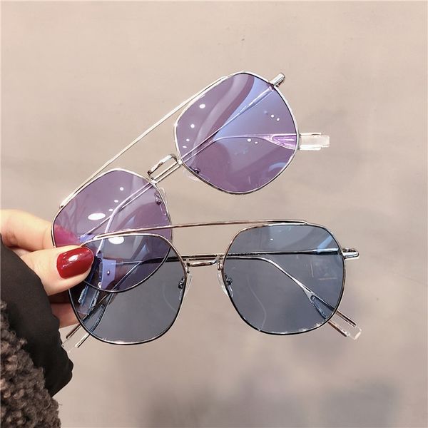

new year generous metal thin frame slim women's square frame sunglasses uv-proof sunglasses, White;black