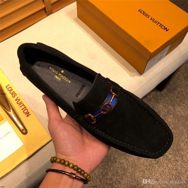 

18ss autumn crocodiles pattern male shoes british style male loafers luxury peas driving shoes soft bottom men casual loafers yyy11, Black