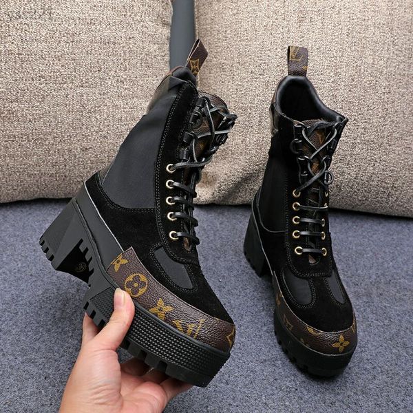 

high-end color matching lace-up martin boots 2020 thick bottom waterproof heel fashionable women's boots high heel women's short b, Black