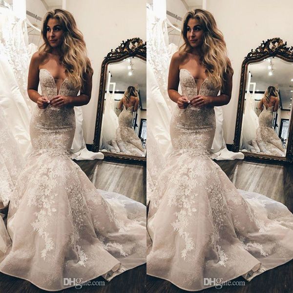 New Sexy Sweetheart 2019 Abiti da sposa Backless Pizzo Appliques Sweep Train Stile country Sirena Abito da sposa Custom Made Vendita calda