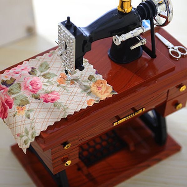 

1pc mini vintage lockwork sewing machine music box kid toy treadle sartorius toys retro birthday gift home decor worldwide store
