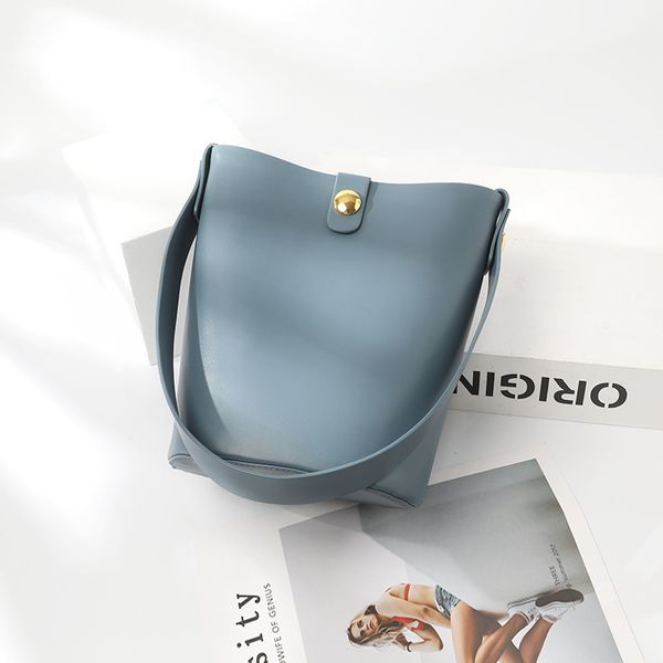 

bucket bag for women new leather bag for women simple large capacity broadband portable messenger
