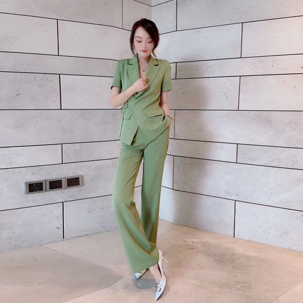 

business suit women's 2020 summer new women's fashion stripe suit collar short sleeve wide leg pants two piece set, White;black