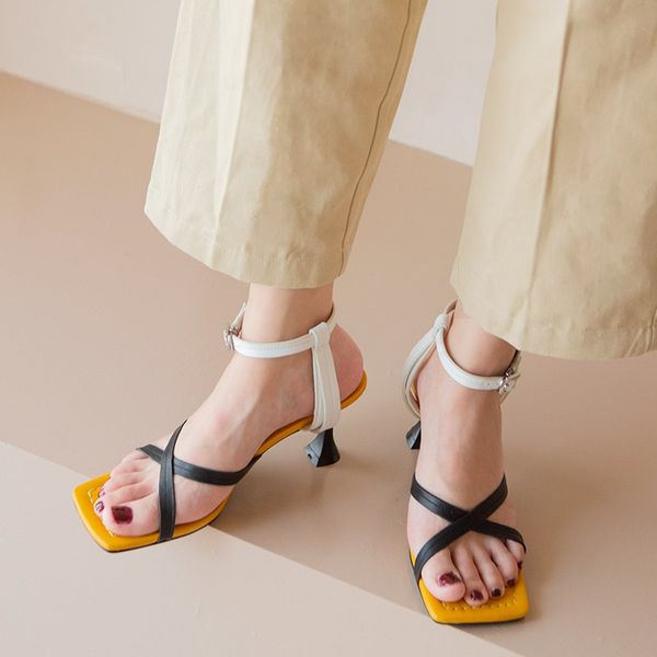 

summer 2020 new retro hit color sandals female simple temperament fairy wind high heels open toe goddess sandals tide z822, Black