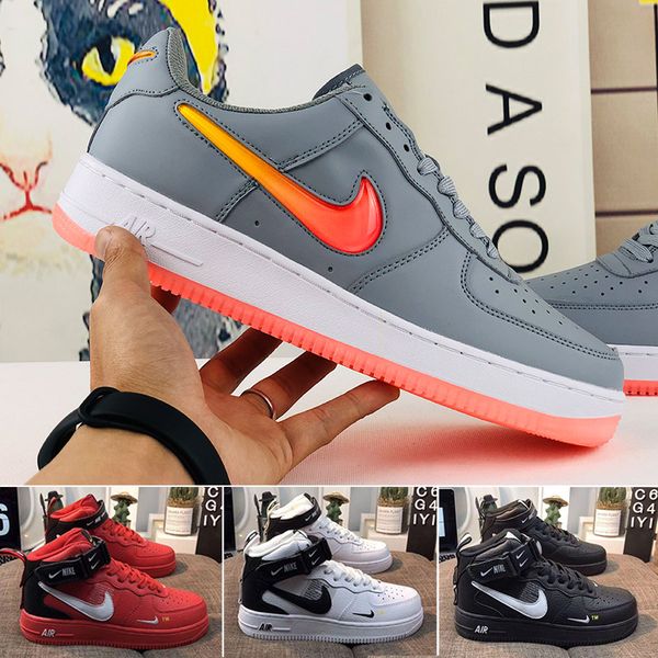 

Новые поступления силы Вольт кроссовки женщин мужские тренеры заставили один спортивный скейтборд классический 1 флуоресцентный зеленый воин кроссовки GHNJ