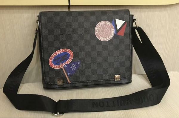

2018 district pm new famous brand classic designer fashion men messenger bags cross body bag school bookbag shoulder bag 23623