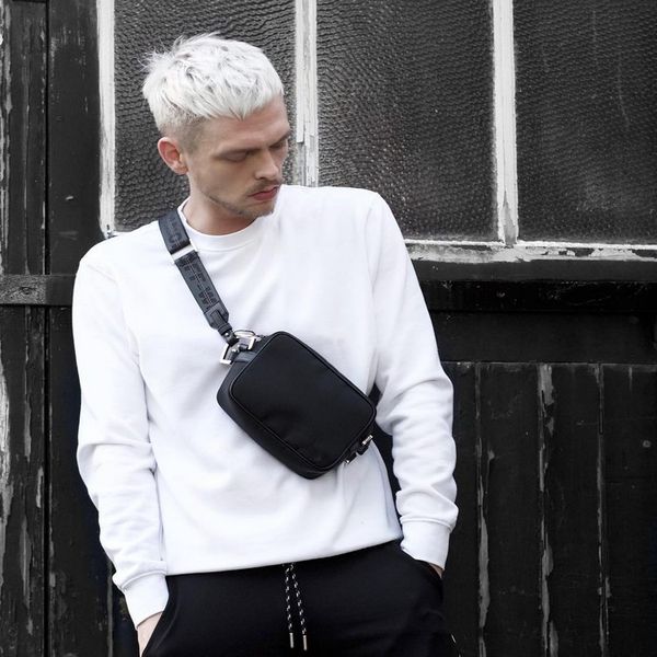 

fannypack waist bag man mini chest bag fanny pack designer bag women small bags black belt high quality