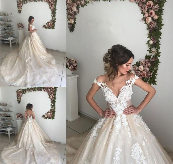 Abito da sposa economico con spalle scoperte Abito da sposa formale da chiesa con applicazioni in pizzo a linea di alta qualità Abito da sposa formale su misura Plus Size