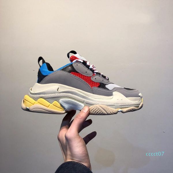 

2020 fashion casual platform 17fw triple-s dad for men women black sports luxury designer triple s vintage shoe size eur 36-45 ct07