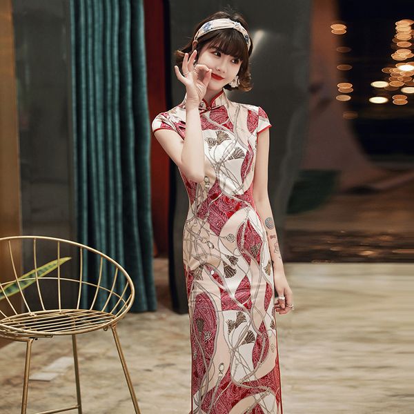 

long silk cheongsam 2020 new improved large size old shanghai banquet performance chinese style slim daily cheongsam, Red