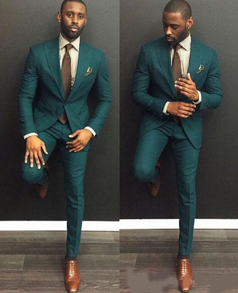 

handsome green men wedding tuxedos peak lapel two button groom tuxedos 2020 style dress men business dinner/darty suit(jacket+pants+tie, Black;gray