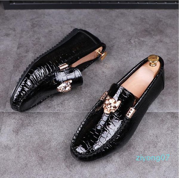 

new 2019 luxury genuine leather men's wedding shoes metal tiger men's banquet party dress loafers 38-43 z07, Black