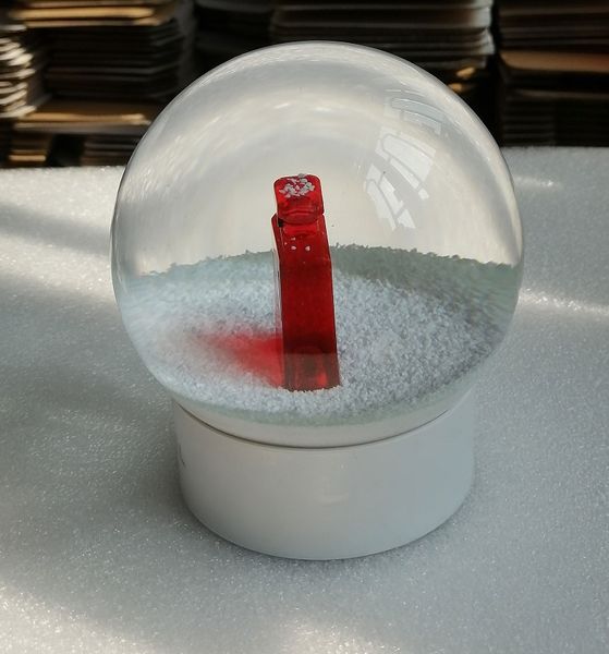 

new snow globe with red no.5 perfume bottle inside classics letters crystal ball with gift box limited gift for vip customer