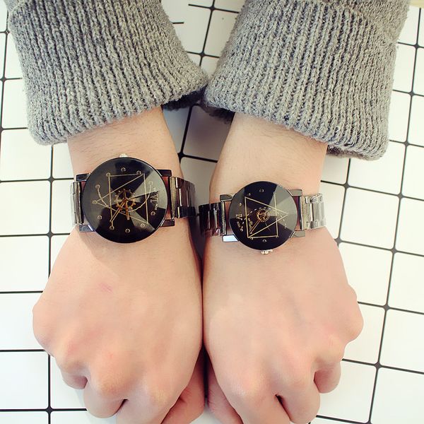 

2019 new korean version of the trend of simple personality retro harajuku style casual men and women quartz just brought a coupl, Slivery;brown