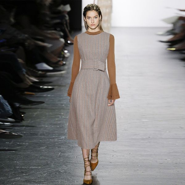 

women o-neeck flare sleeve and stripe print set dress, Gray