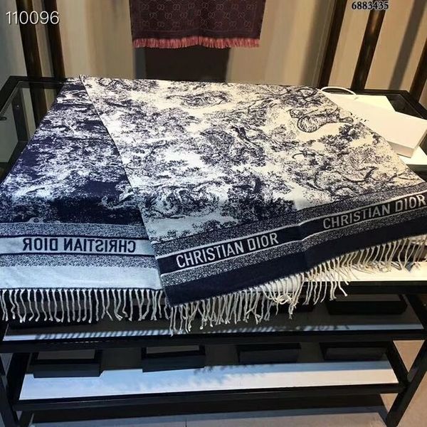 

2019new fashion design scarf luxury women's brand shawl scarf women's long neck scarf multi-color optional high quality, Blue;gray