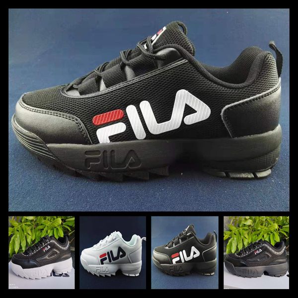 fila con plataforma alta