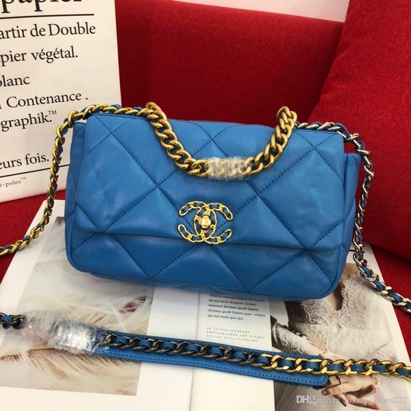 

classic lady cross-body bag high-end custom quality cross-body bag single shoulder bag fashion style gold metal accessories with non-detaaf