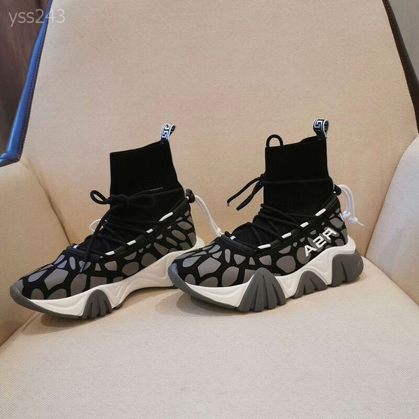 

2019 europe and america generous stretch socks shoes knitted elastic high-thick bottom running sneakers couple fashion socks boots tide, Black