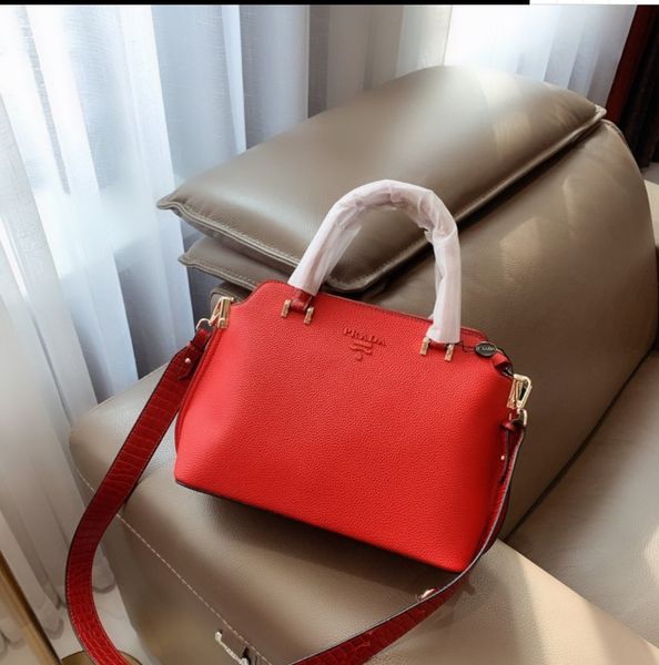

2020 new luxury designer lady handag brand women designer shoulder bag with strap fashion multicolor crossbody bag p01 zx 20030905w