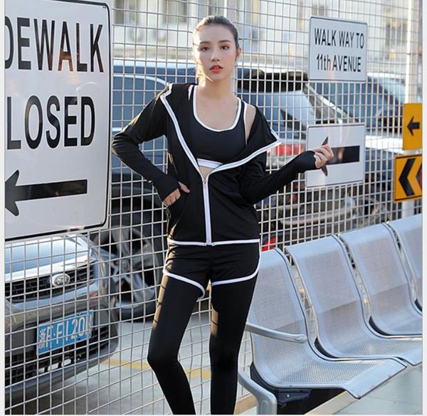 

new kind of sports fitness suit ladies slim outdoor running loose yoga suit ladies, White;black