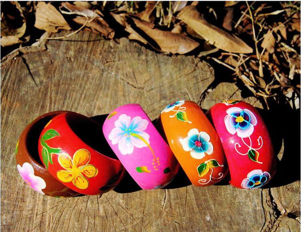 

nation woman simple accessories wholesale manual gold powder painted jewelry opening wood bracelet mango wood classic bracelet (large, Black