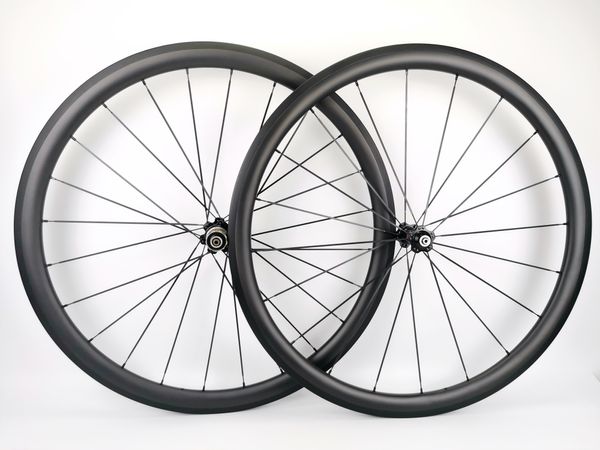 Rennrad-Carbon-Laufradsatz aus 700C Vollcarbon, 38 mm Tiefe, 25 mm breite Drahtreifen-Carbonräder mit Novatec 271/372-Naben, mattes UD-Finish