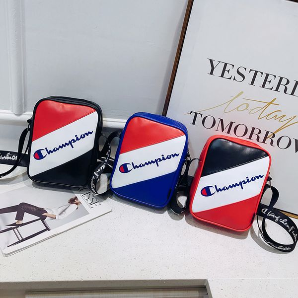 

Чемпионы Письмо одного Сумка Fanny Pack PU Кожа Crossbody Полосатый Лоскутная Талия Грудь Сумки Водонепроницаемый Спортивные Сумки горячие C51004