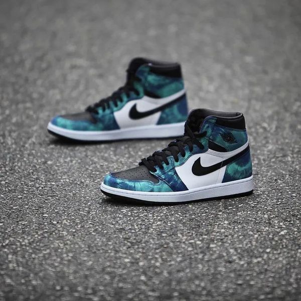 

Nike air jordan 1 High Og Tie Dye STYLE CD0461-100 WHITE BLACK AURORA GREEN Mens Basketball Shoes Patent Leather Upper Nakeskin airJordan Sneakers