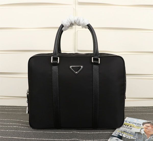 

prada hangbags сумки высокое качество мода новая сумка пространство для удовлетворения повседневных тканей мягкие и удобные для мужчин и жен