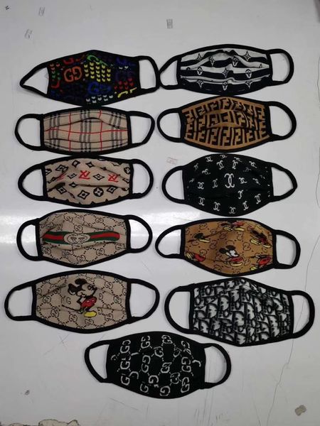 

Мода Luxury маска для лица Письмо печати Маска дышащий Женщины Маски Unisex Многоразовый моющийся Велоспорт Открытый конструктор маска