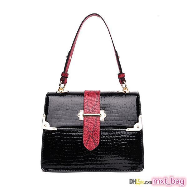 

hot новая мода леди бостон сумки женщин большой емкости мешки плеча спилка женский vintage повседневная сумка totes