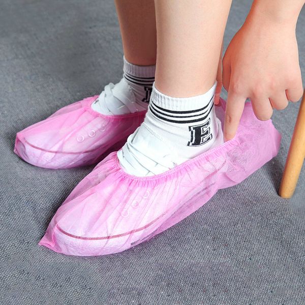 

2020 одноразовые бахилы для обуви водонепроницаемые противоскользящие бахилы для обуви один размер, нескользящие, прочные, крытые ковровые п