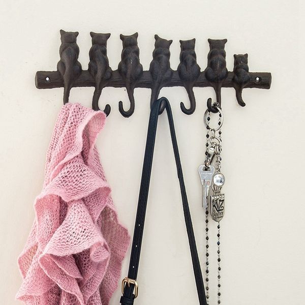 

7 cats cast iron wall hanger - decorative cast iron wall hook rack - vintage design hanger with 4 hooks mounted