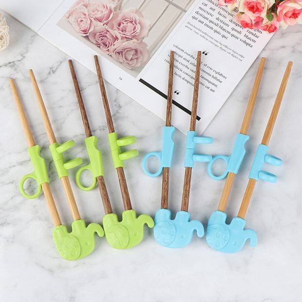 

kids training helper portable cartoon learning training chopsticks utensils 17.5cm
