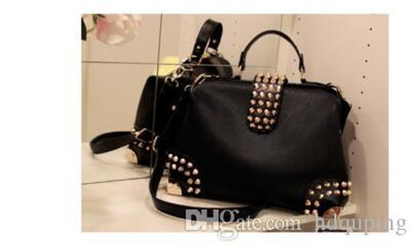 

qiao ba ni 2017 new fashion trends in europe and the united states rivets rivets shoulder oblique cross female bag single shouldertravel