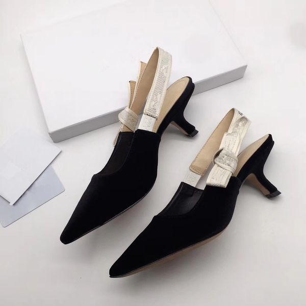 

Sapatos clássicos yingjing001