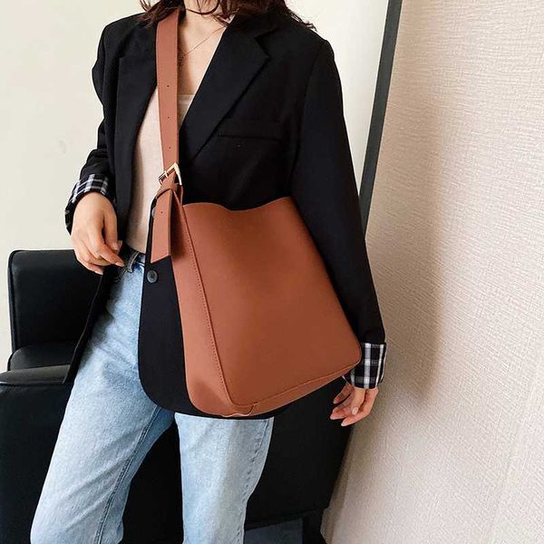 

fashion women bucket bag simple style soft pu leather women's handbag female shoulder bag new casual black/brown crossbody