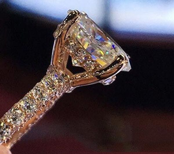 

wholesale-womens designer rings romantic zircon shining princess rings oval stone wedding bridal fashion jewelry for women, Silver