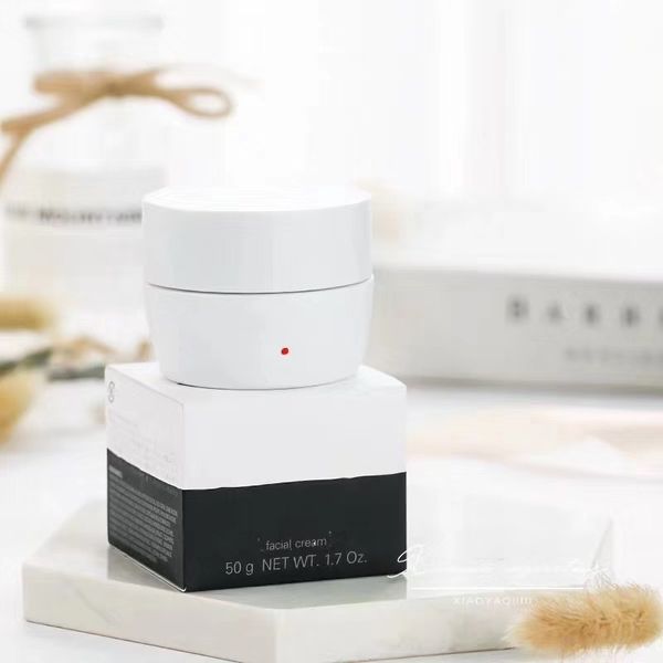 

japan brand po1a whitening face cream facial cream 50g skin face care cream, White