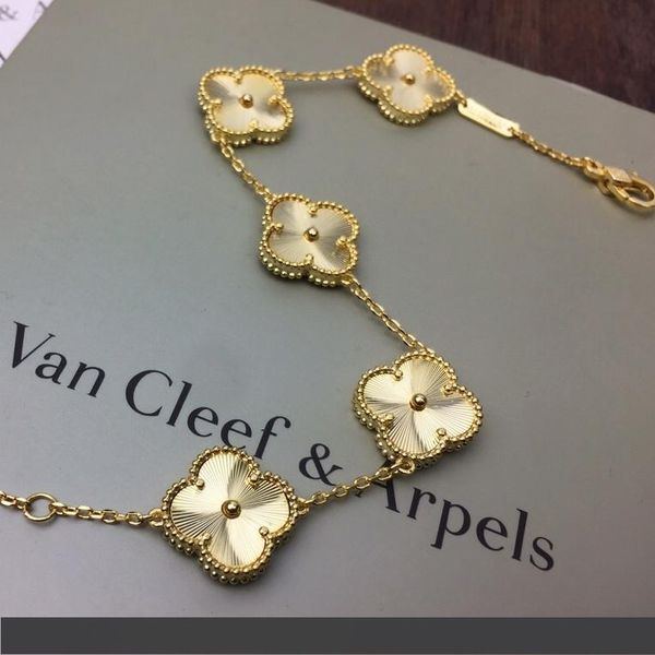 

гоѬие пѬодажи 18 каѬа золоо п веов клевеѬ бѬале Ѭоконе desinger велиѬн Golden;silver