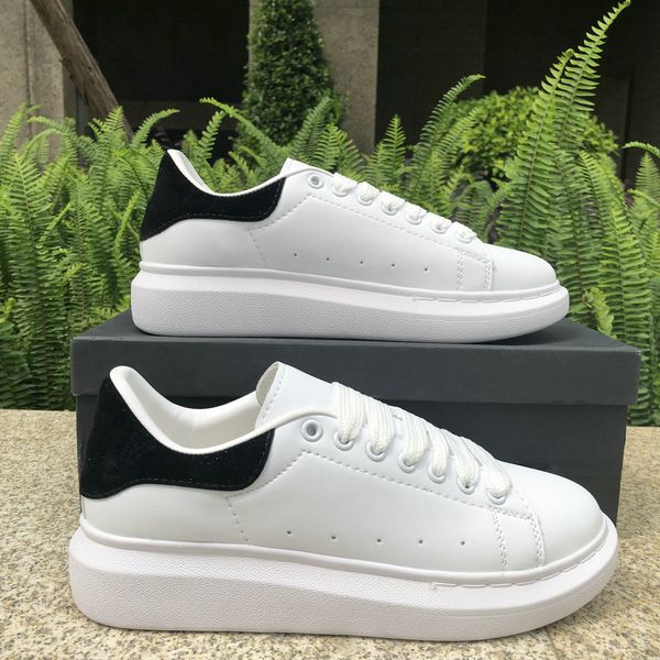 

2019 designer men women shoes sneakers leather velvet black white red flat casual shoes platform trainers 5-11