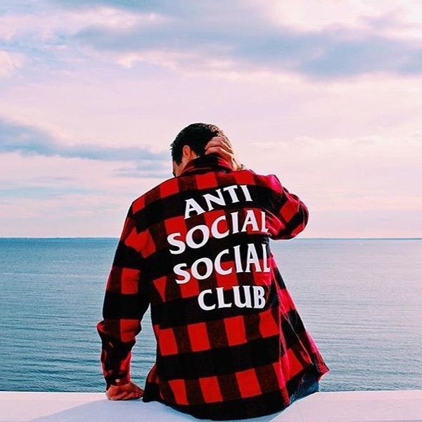 

18ss Japanese and Korean plaid shirts retro spring and autumn star the same black red plaid long-sleeved ins super hot top