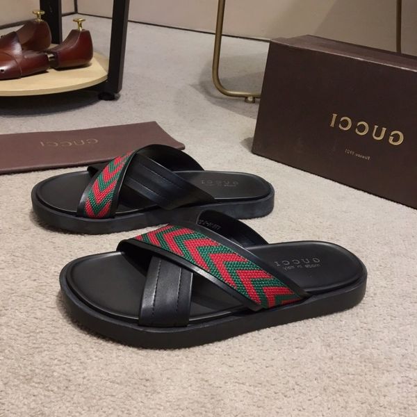 

Рекомендуются мужские повседневные тапочки летом, изящное мастерство, мода, трен