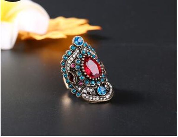 

gold-plated powder-inlaid crystal blue diamond retro female ring jewelry, Silver